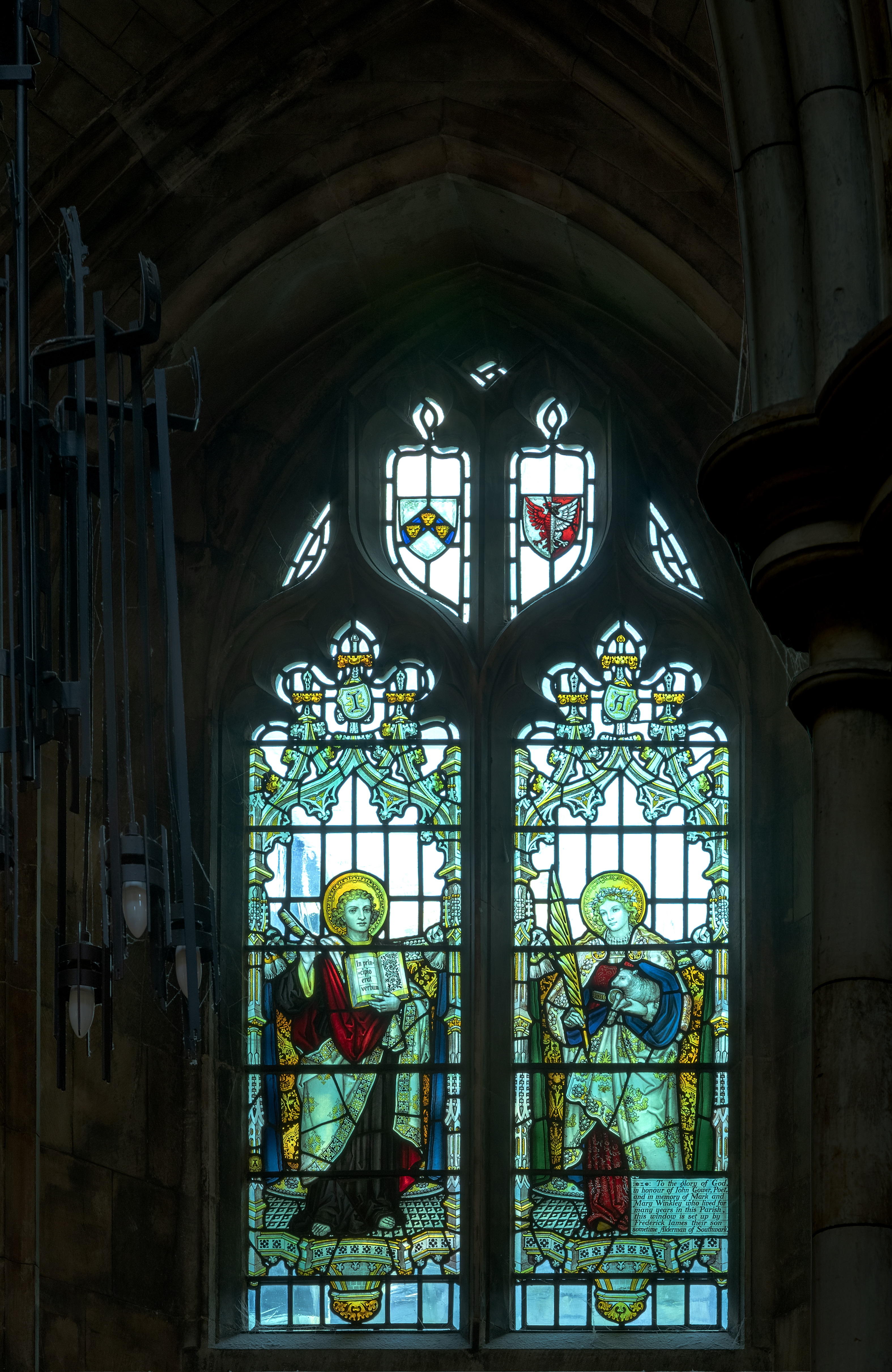 (c) Southwark Cathedral